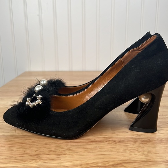 NWOT black heels - Picture 9 of 16